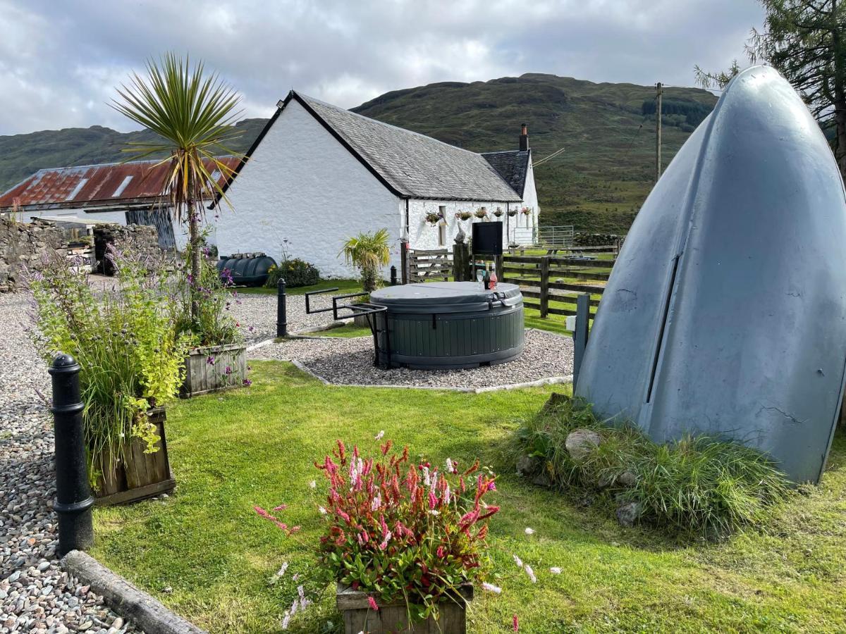 Garrison Of Inversnaid Farm With Hot Tub Bagian luar foto